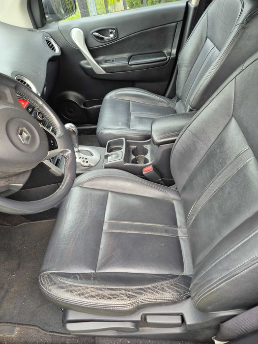 Vând Renault Koleos 4x4 diesel