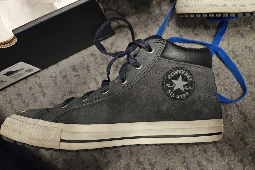 Converse piele intoarsa 38