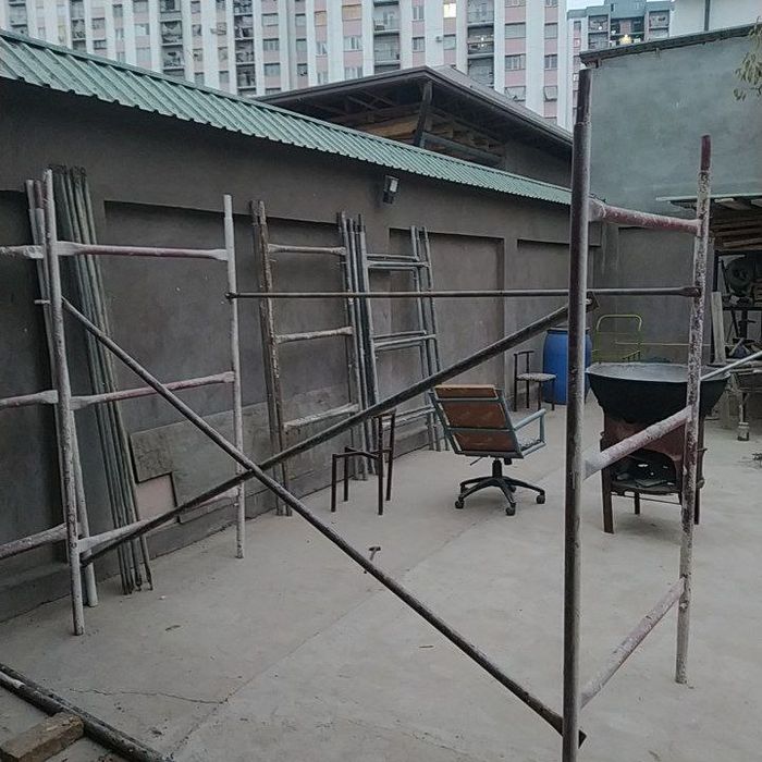 Леса сотилади  2 кам 330000с