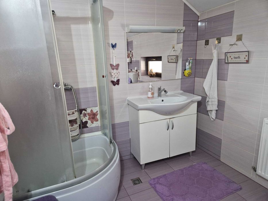 Casa la munte in Zărnești