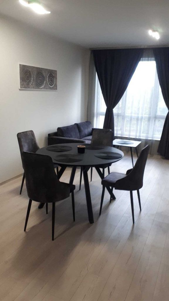 Дава се под наем Двустаен апартамент в Пловдив, Тракия - 70 кв.м за 450 € - Снимка #1