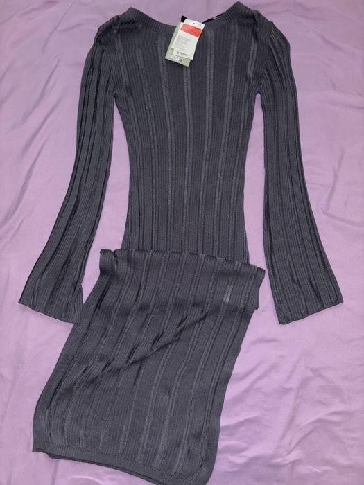 Длинное серое платье