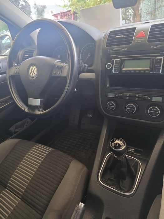 Volkswagen Golf 5 Benzina+GPL