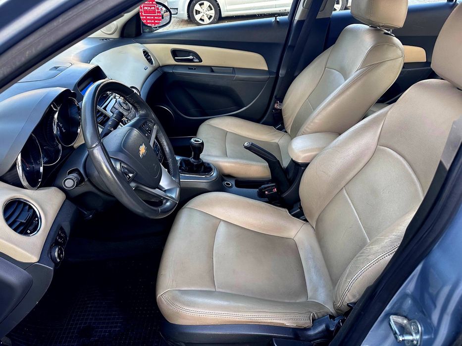 Vand Chevrolet Cruze . 2.0 Diesel 150 cp
