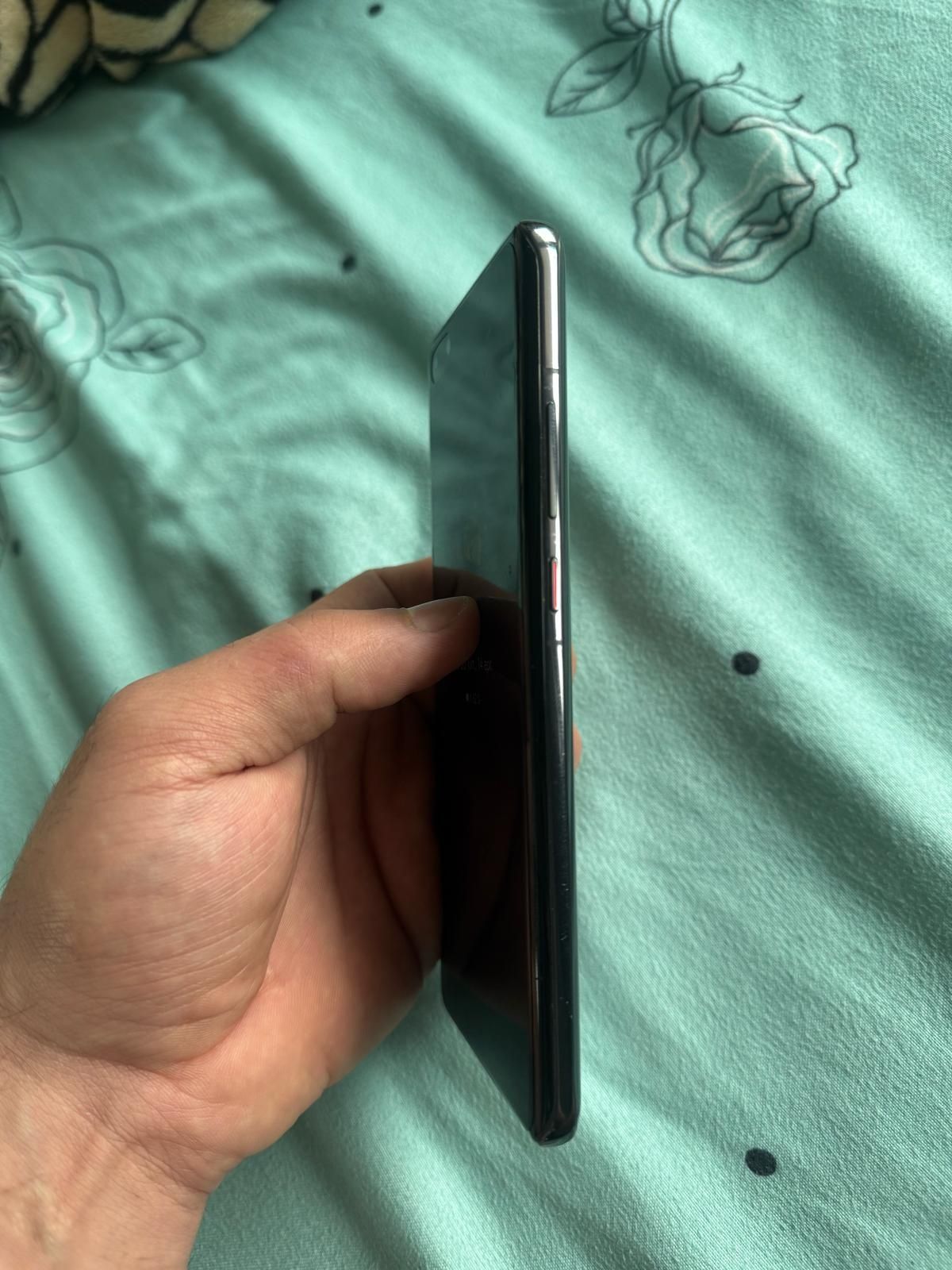 Vând Huawei P40 Pro