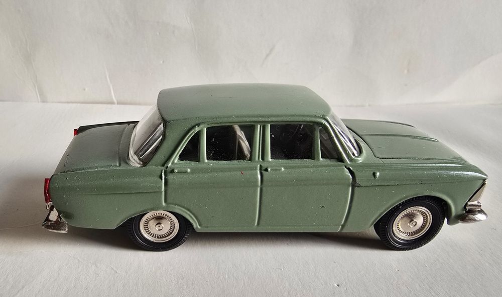 Продам модель Авто Москвич-412