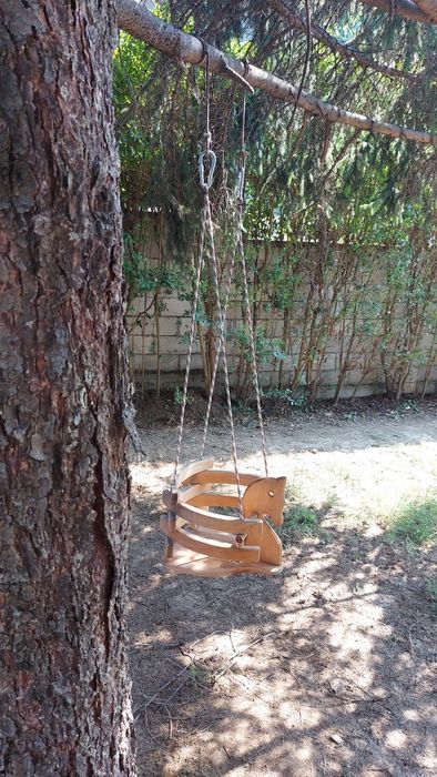 Дървена детска/ бебешка люлка, конче