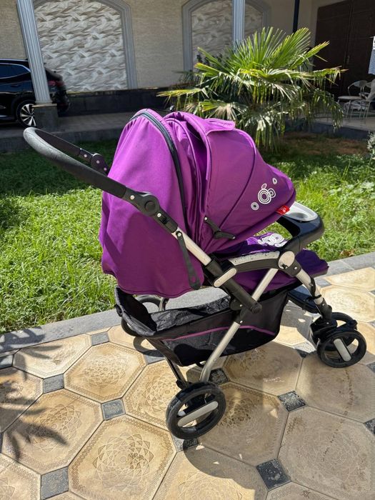 Коляска сотилади