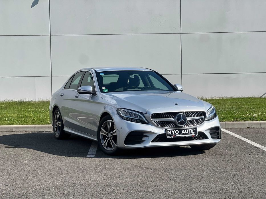 Mercedes Benz C200d / AMG Line / Cockpit / Automata / Facelift