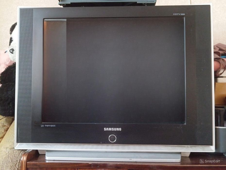 Продам телевизор