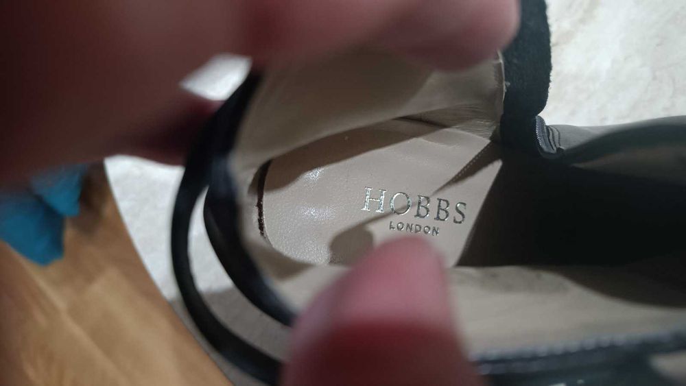 Дамски боти, на марката HOBBS, естествена кожа, черни, №  40