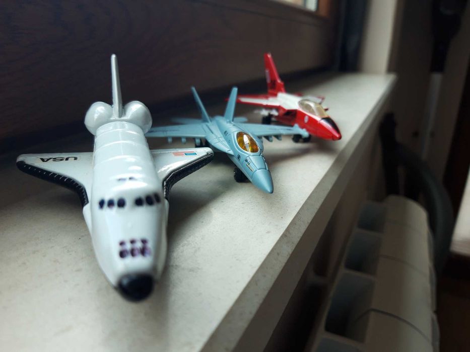 Matchbox MIL MI-24 HIND-D Helikopter , F - 18 Hornet, B 2 Stealth,