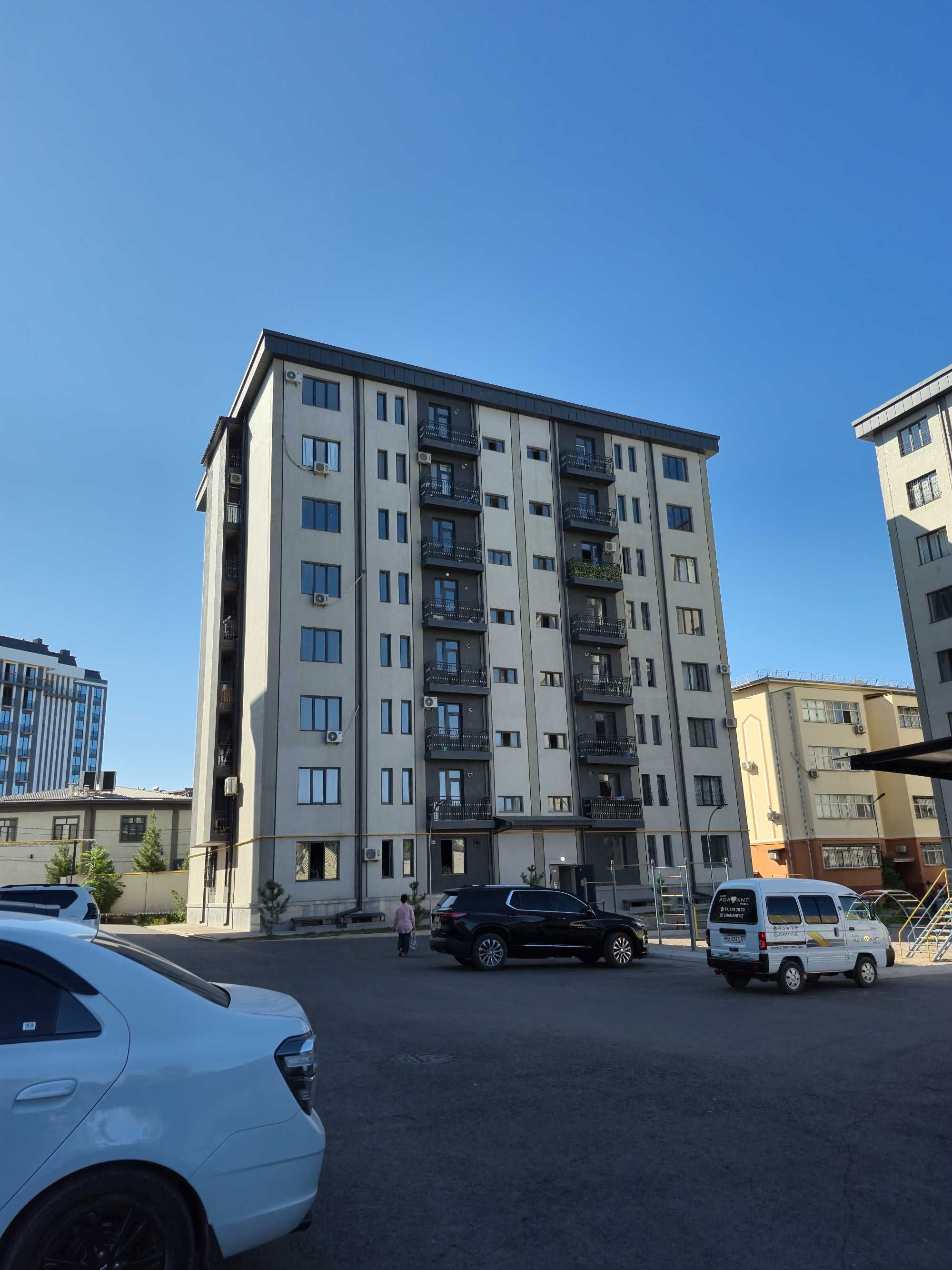 Продается 3х комн Квартира в Новостройке Шахристанская Юнусобод (7144)