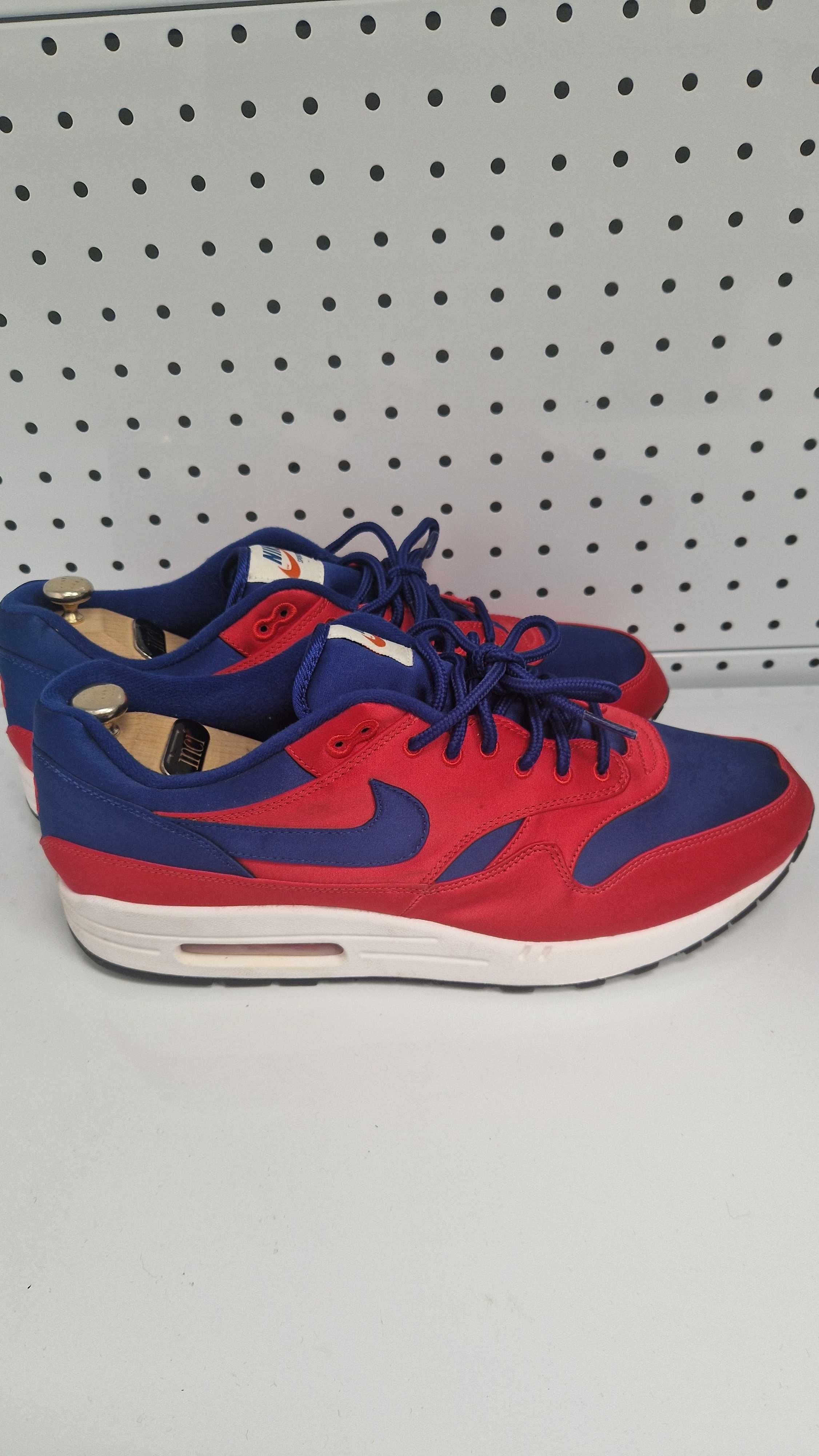 Оригинални мъжки маратонки- Nike Air Max 1 Satin