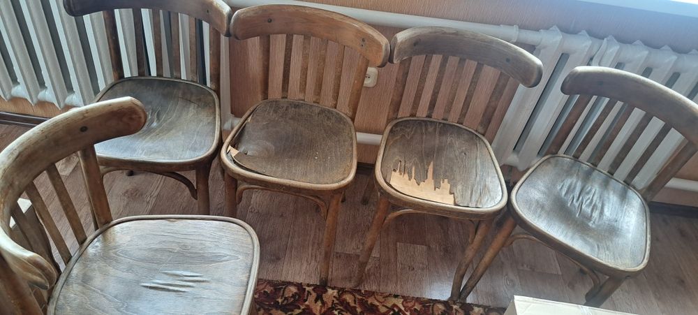 Стулья венские б/у.