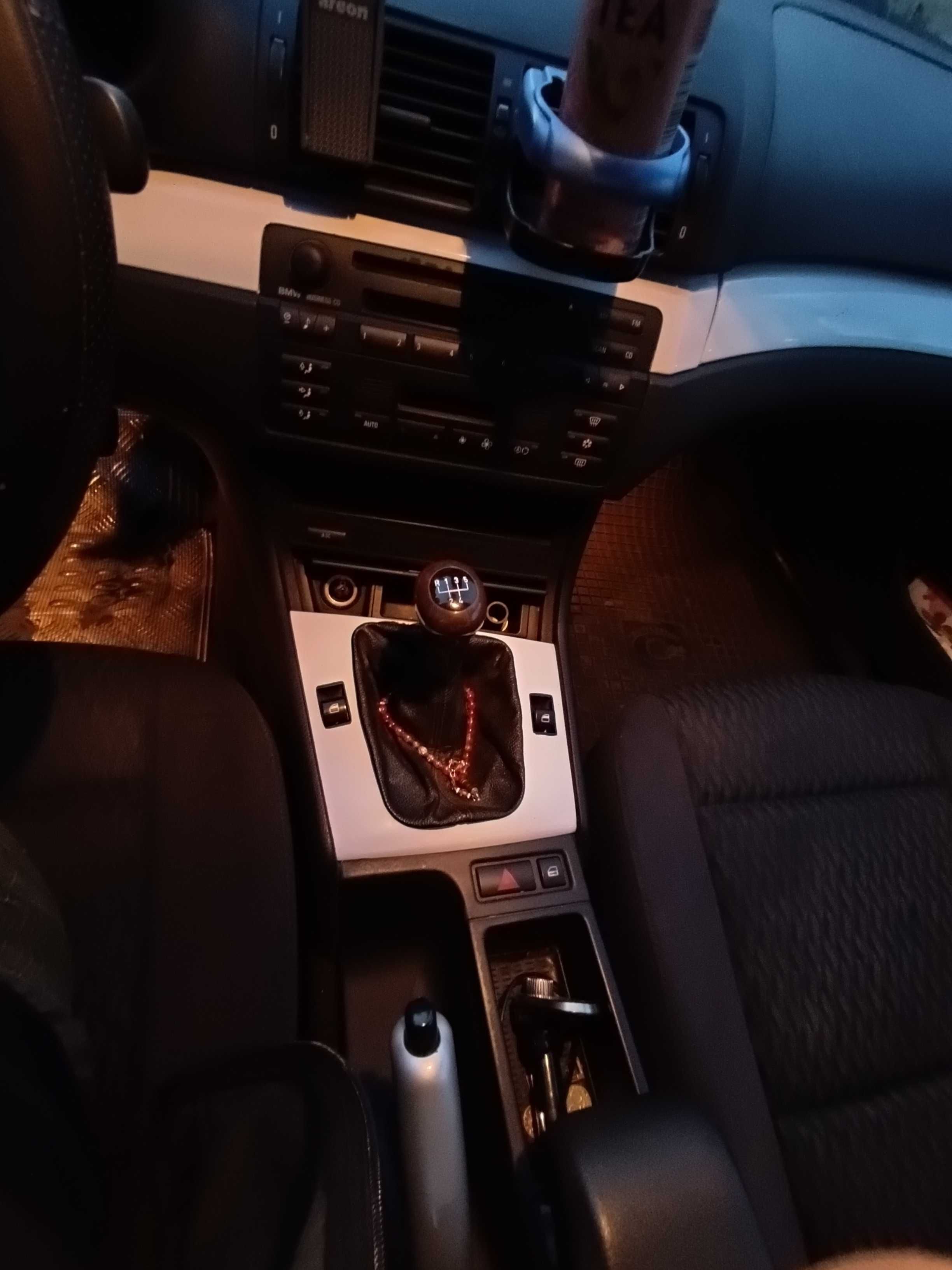 BMW Колата е бензин 316 има застровка винетка даньк