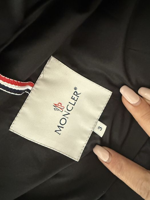 Елек/грейка Moncler размер 3 /М размер