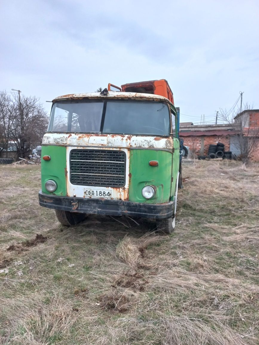 Шкода Мадара, цяла или на части, кабина от Роман