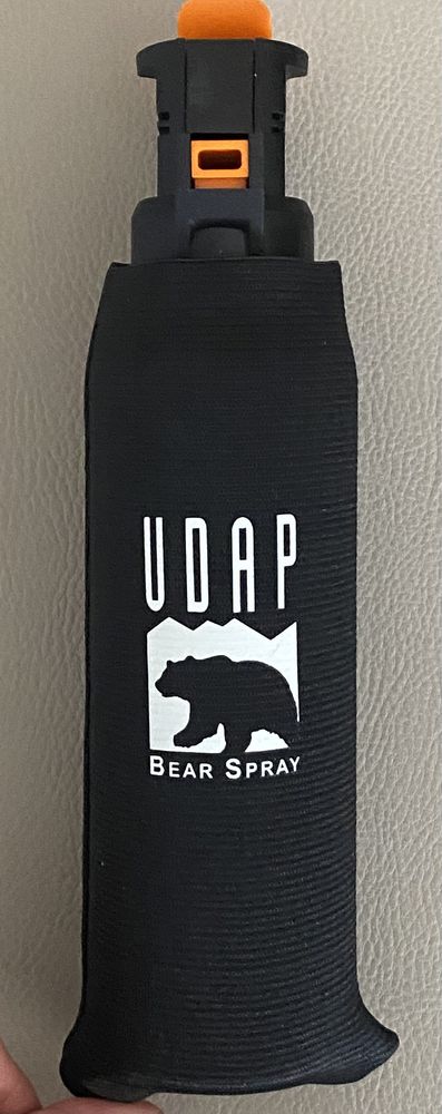 Spray autoaparare urs adus din SUA - Bear detterent spray + Husa CADOU