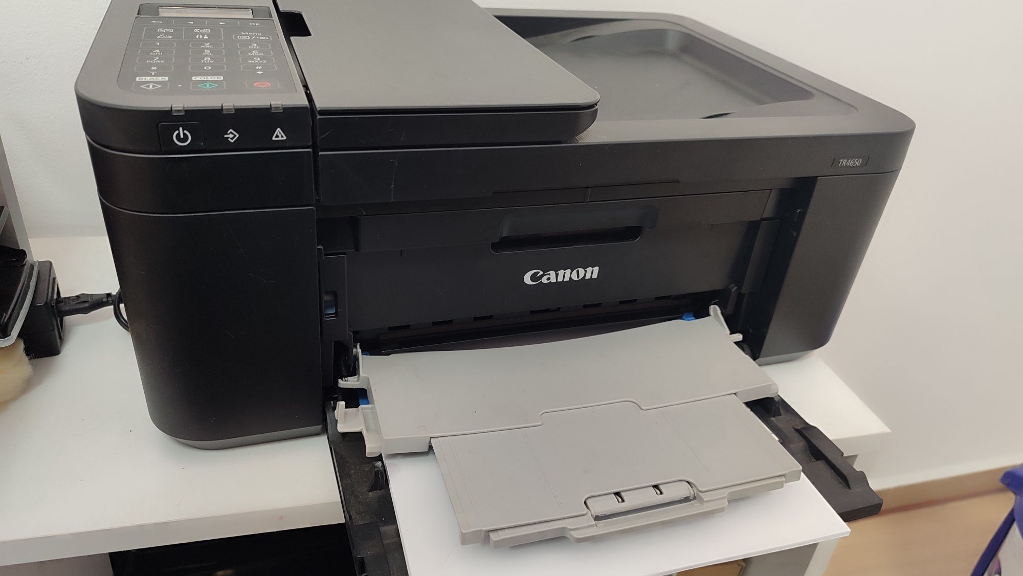 Принтер  Canon PIXMA TR4650+ тонер мастило за черен и цветен принт