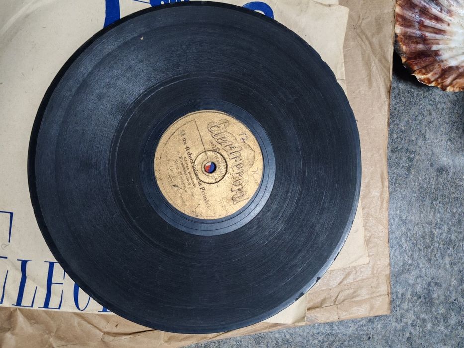 Plăcii patefon  30 de lei bucata