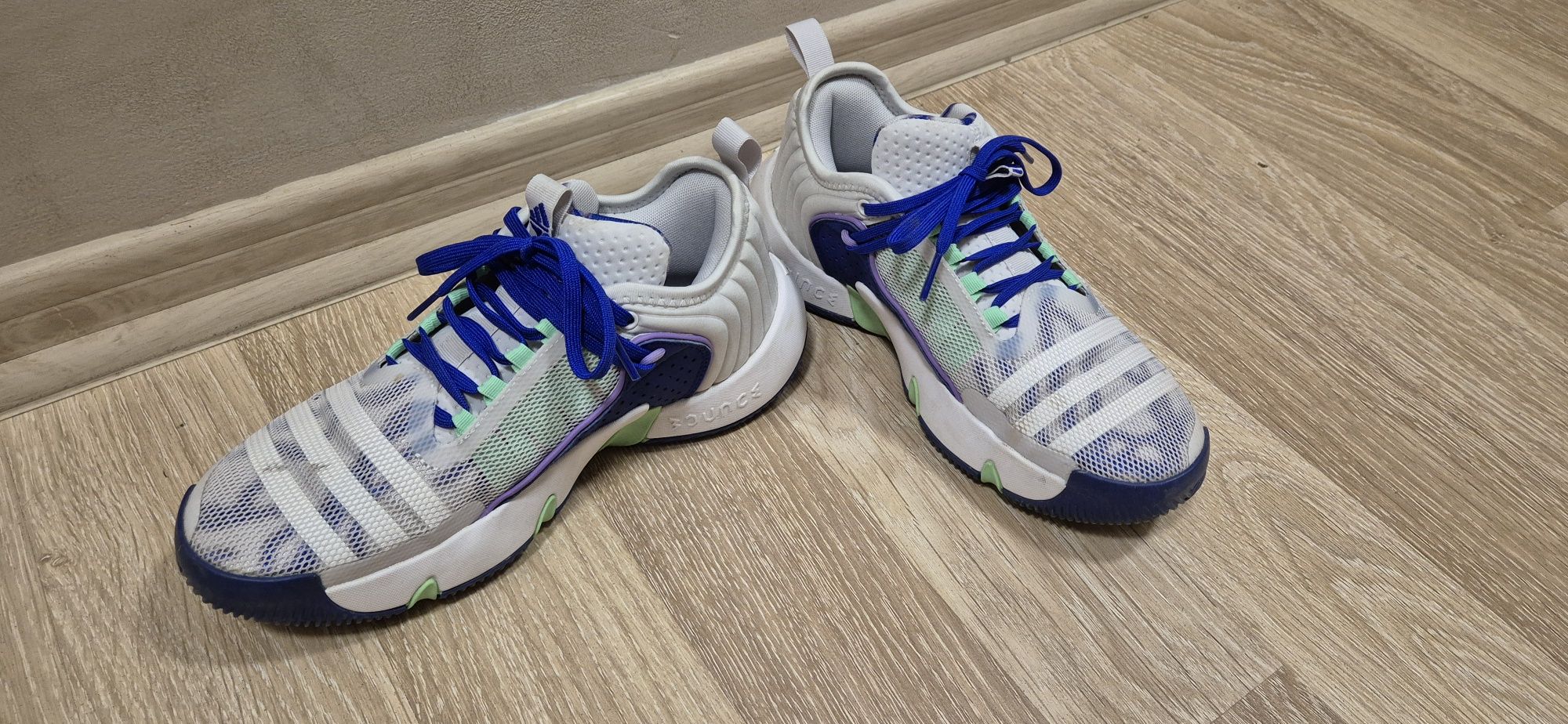 Adidas Trae Unlimited
Сникърси Trae Unlimited Shoes HQ3459 Сив
Сникър