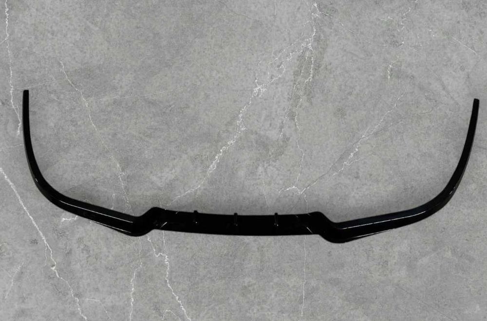 Cupra Lip piano, negru lucios, prelungire bara universala