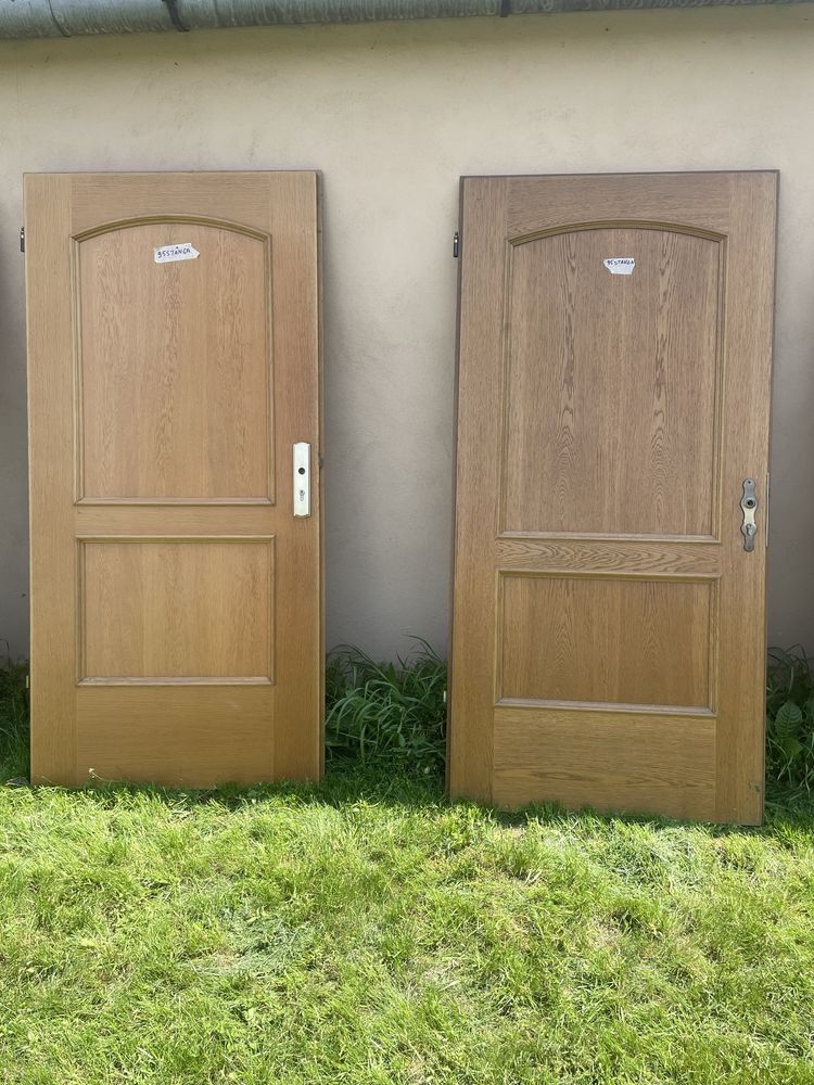 uși de interior din lemn masiv cu broască si mânere incluse