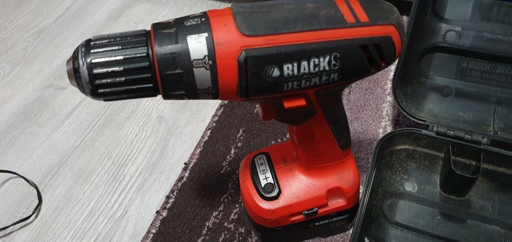 Autofiletanta Black Decker 12V