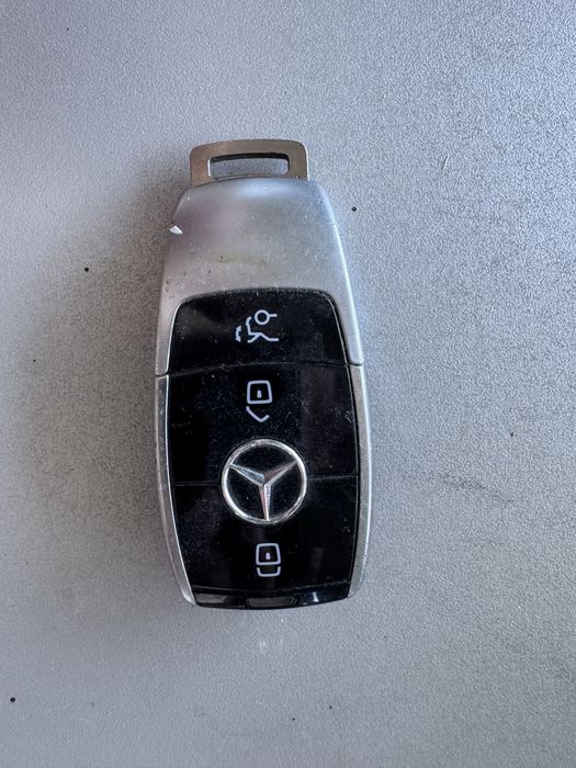Оргинален ключ Mercedes