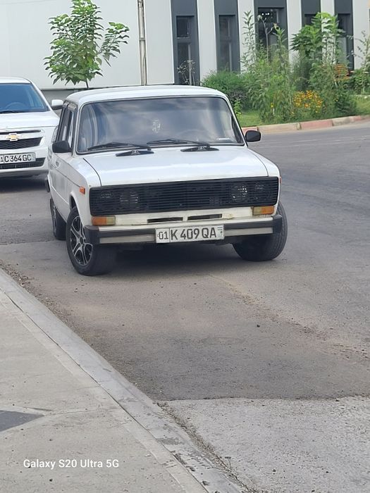 Vaz 21-06 avtimobili Sotilmoqda