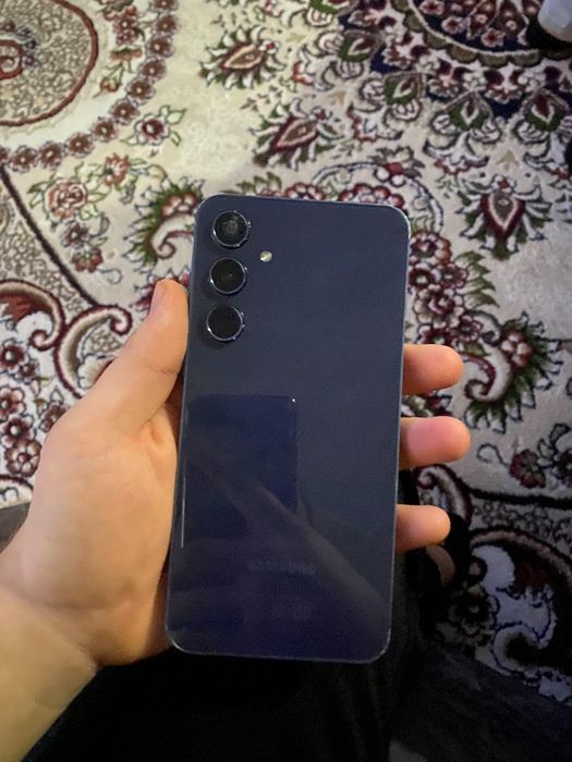 Продаётся телефор самсунг а55 5G