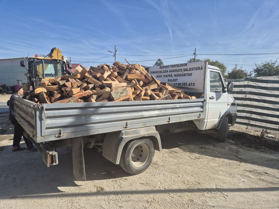 Comercializam agregate nisip piatra 4/8 8/16 16/31 lemne foc
-Piatra 4