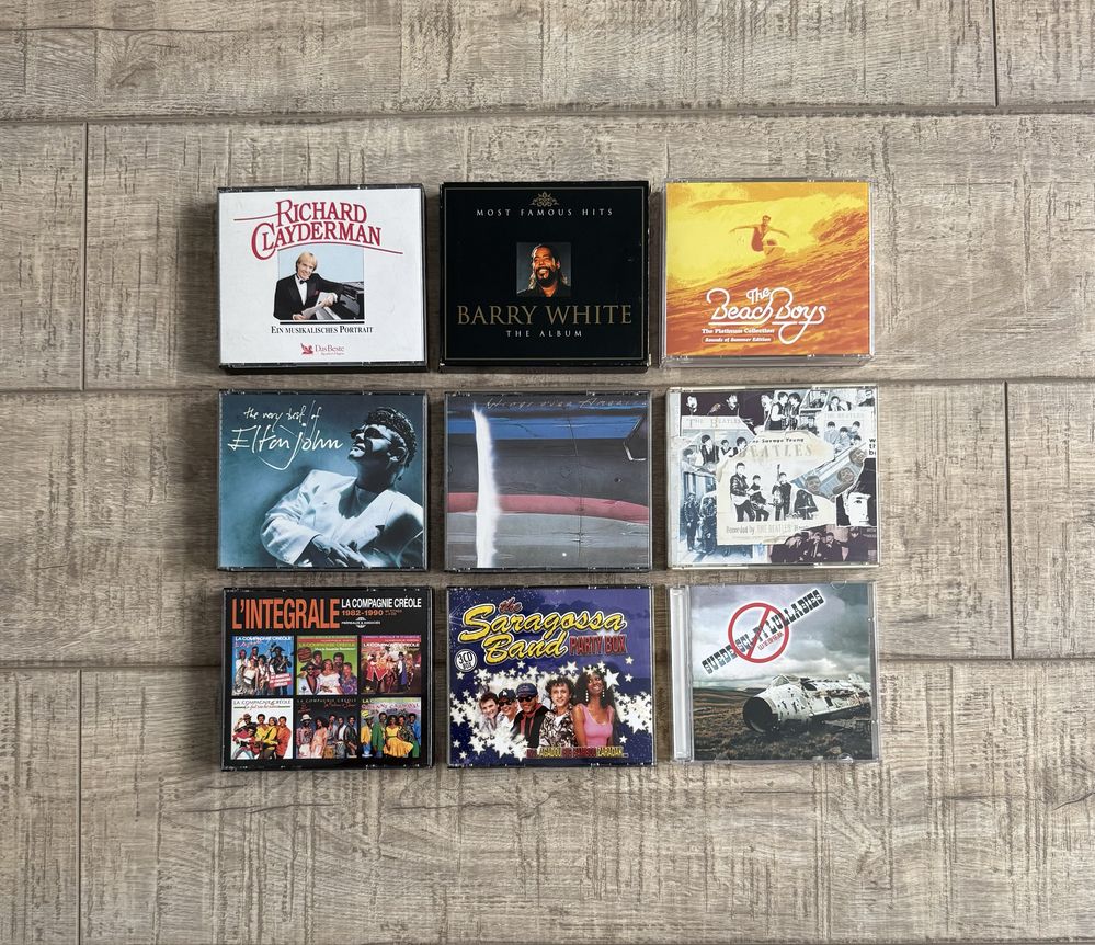 Cd Suede/Beach Boys/Beatles/Wings/Saragossa Band/Clayderman/Elton John
