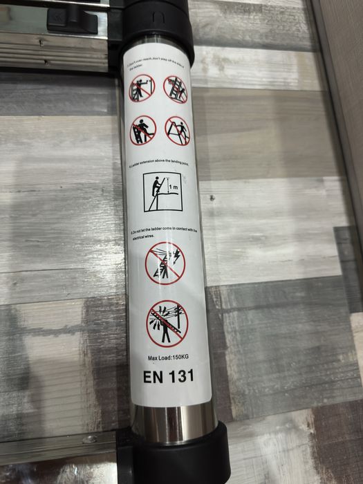 продавам телескопична стълба 3,2м.