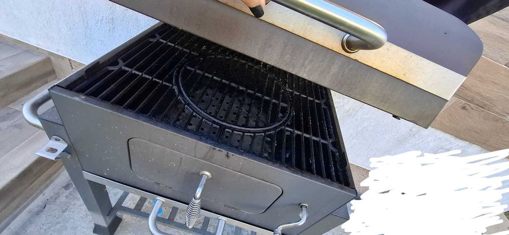 Gratar grill fonta, Memphis, roti, Tarrington House, 114x107x68 cm