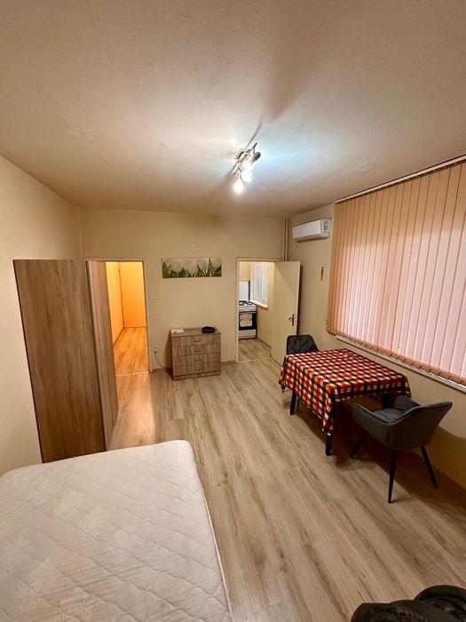 Дава се под наем Едностаен апартамент в Пловдив, Кючук Париж - 39 кв.м за 204 € - Снимка #9