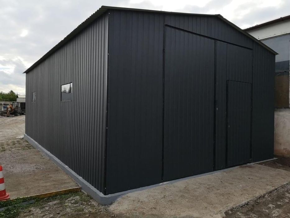 Vind garaj la ofertă