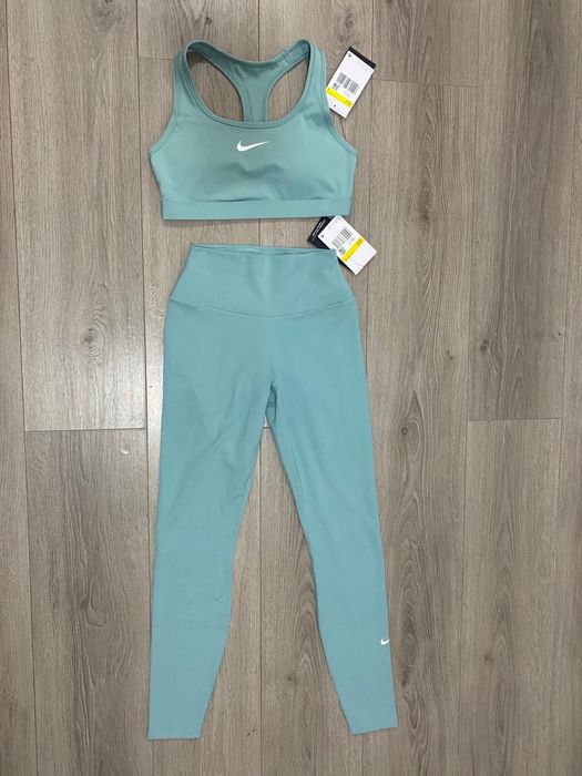 Compleu Nike Fitness