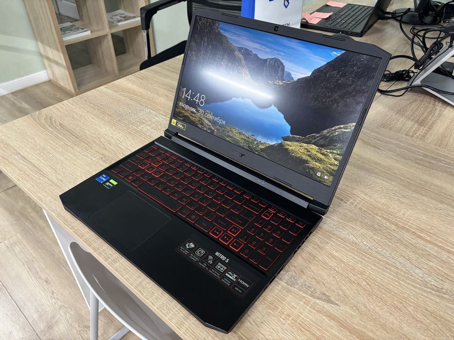 Игровой ноутбук Acer Nitro 5 (Core i5, 16gb RAM, 512gb SSD, GTX1650)