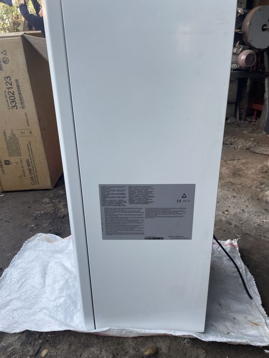 De vanzare Ariston one