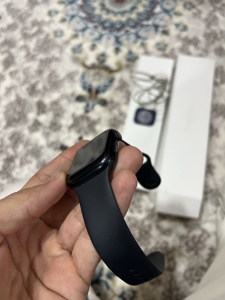 Apple watch 8:45mm ideal karobka dakemetli