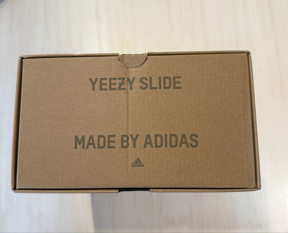 Adidas Yeezy slides