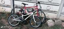 Vand foarte urgent bicicleta mama/copil