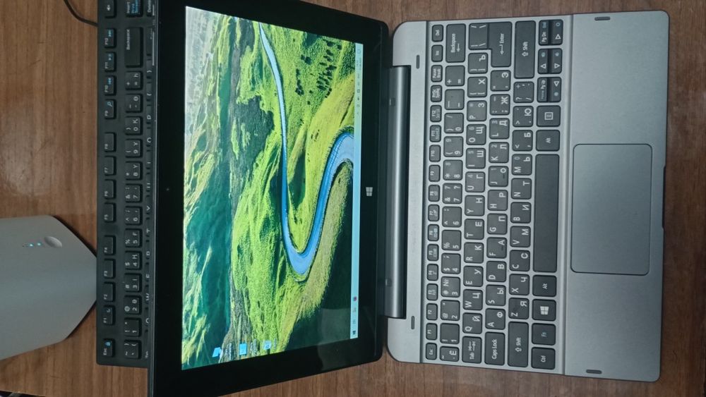 Ноутбук - трансформер ACER