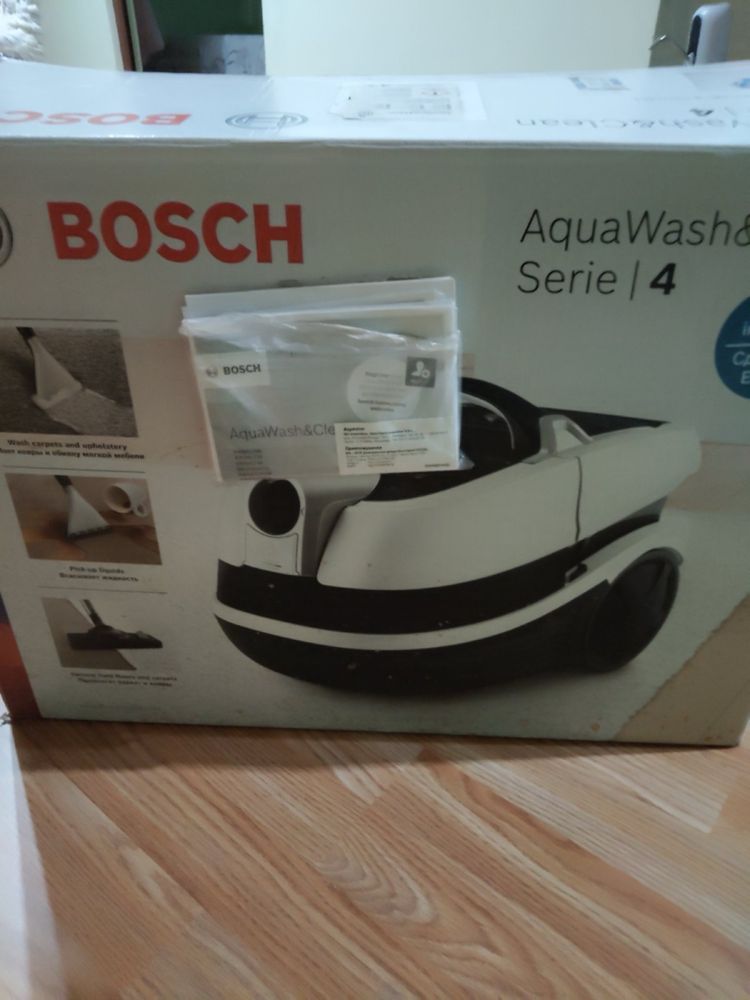 Прахосмукачка BOSCH Seria 4 за сухо и мокро почистване