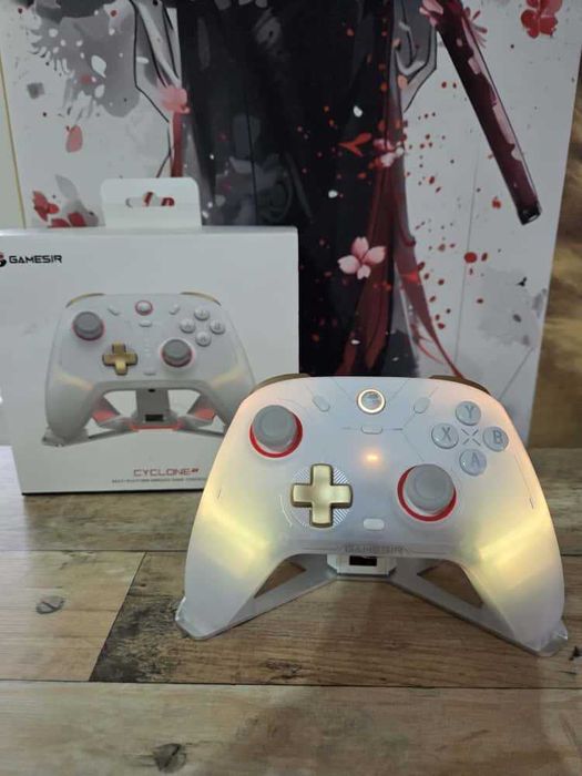 Controller Multiplatforma Gamesir Cyclone 2