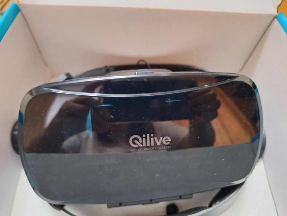2 perechi de ochelari realitate virtuala,=80 lei Qilive și I-JMB
