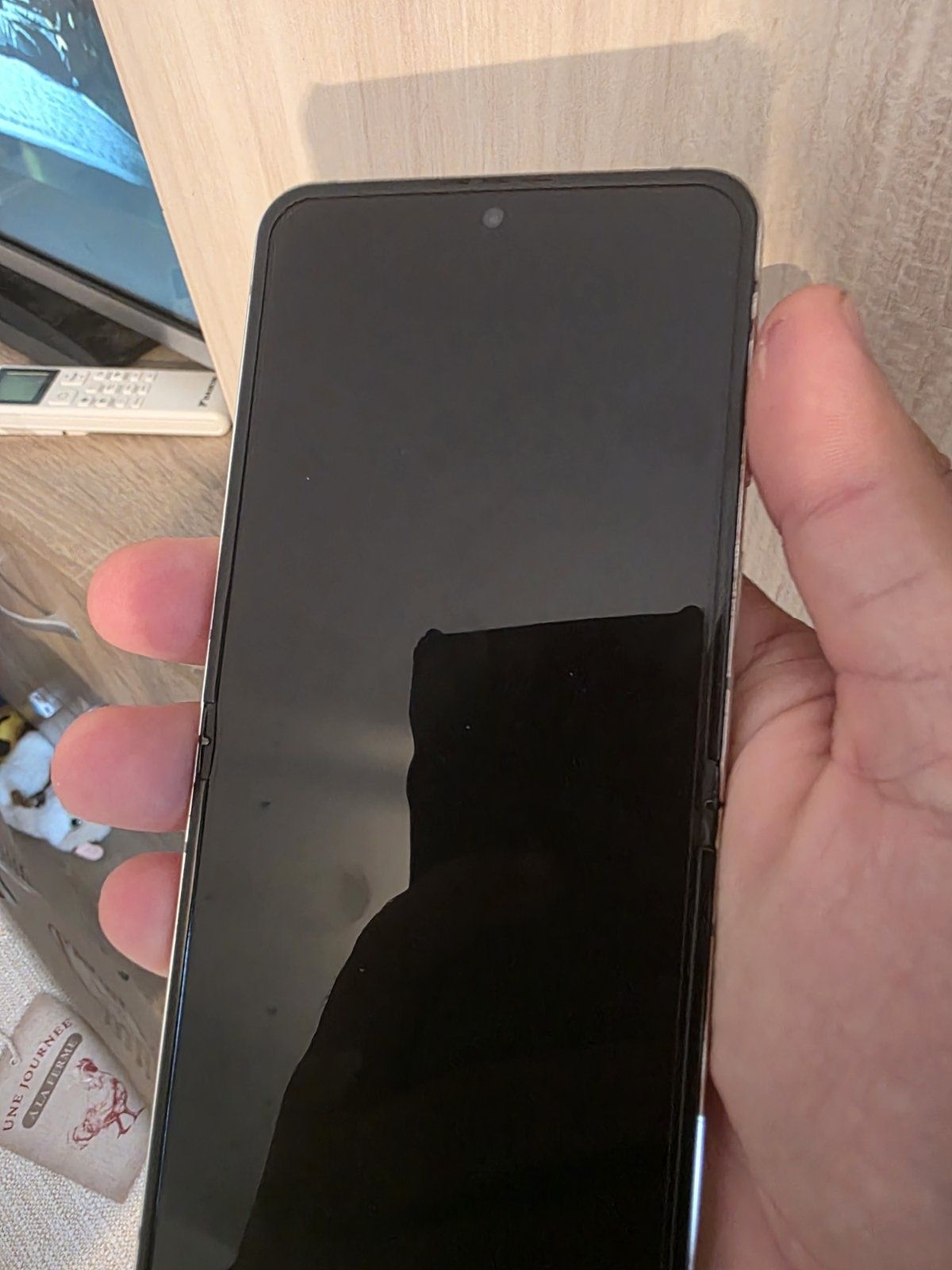 Samsung Z Flip5 като нов