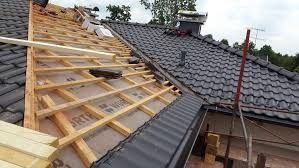 Meseriasi   acoperisuri si multe altele